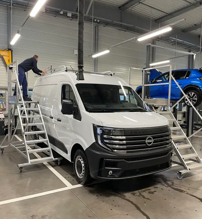 Installation d'aménagements extérieurs dans notre atelier